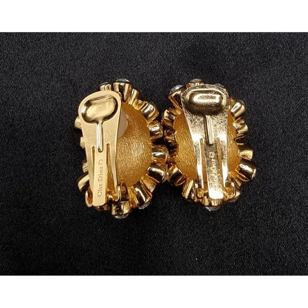 Rare Find Vintage CHRISTIAN DIOR 1990s Gold-Tone Clip-On Earrings - Picture 7 of 8